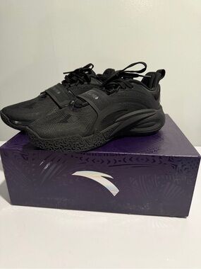 Size 9.5 - ANTA Kai 1 Yin "Triple Black"